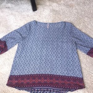 3/4 sleeve patterned top